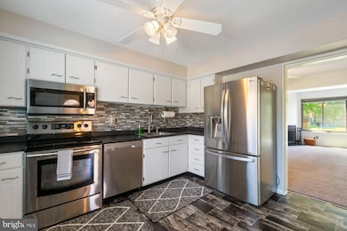 5855 Whisper Way, Elkridge, MD 21075 - photo 6