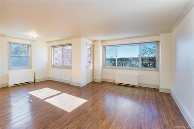 River Terrace Apartments unit 4J, Bronx, NY 10463 - photo 6