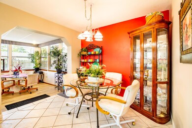Breakfast Nook