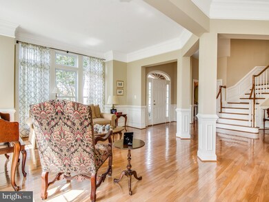 21588 Burnt Hickory Ct, Broadlands, VA 20148 - photo 4