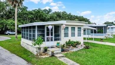 9 Cocos Plumosa Dr unit A, Eustis, FL 32726 - photo 4