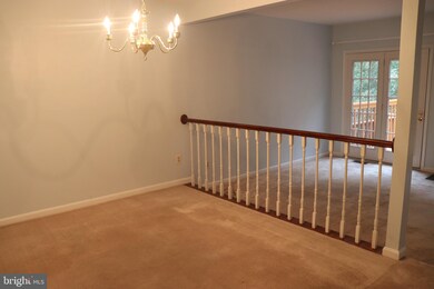 9430 Loch Leven Ct, Laurel, MD 20723 - photo 5