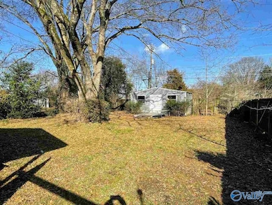 1921 Stevens Dr NE, Huntsville, AL 35801 - photo 3