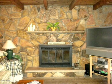 96 Waterview Dr, Hawley, PA 18428 - photo 3