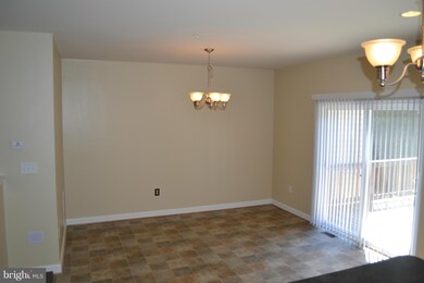 369 English Oak Ln, Prince Frederick, MD 20678 - photo 6