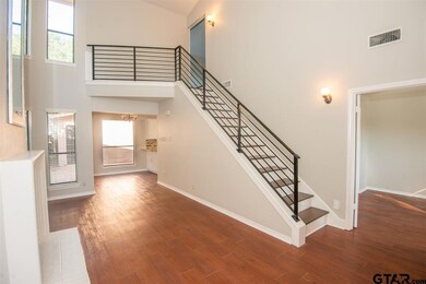 5811 5811 Hollytree, Tyler, TX 75703 - photo 2