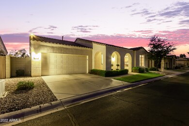 2110 S Edgewater, Mesa, AZ 85209 - photo 2