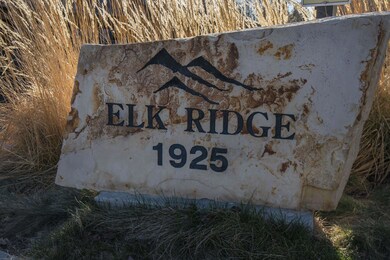 1945 NW Monterey Pines Dr unit 4, Bend, OR 97701 - photo 4