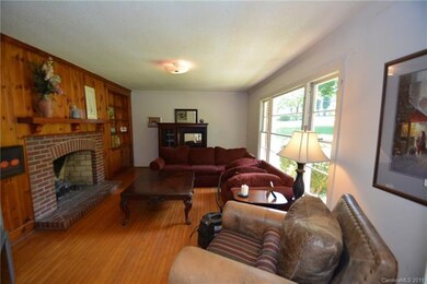 407 Coolidge Ave, Statesville, NC 28677 - photo 2