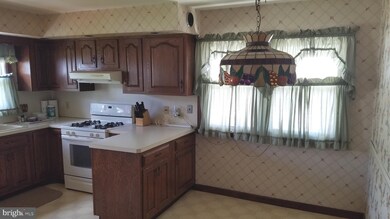 104 Simpson Ave, Runnemede, NJ 08078 - photo 6