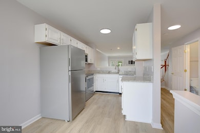 1700 Fallowfield Ct, Crofton, MD 21114 - photo 6