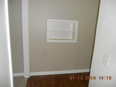 311 Crestview Dr, Bentonville, AR 72712 - photo 4