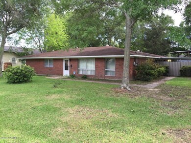 1251 W Maple Ave, Eunice, LA 70535 - photo 2