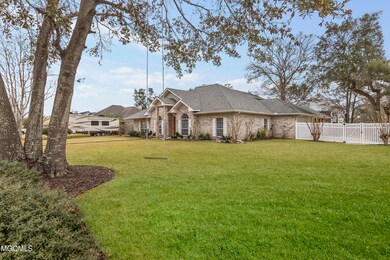 201 E Third St, Long Beach, MS 39560 - photo 3