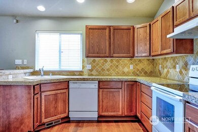 122 Goldmyer Dr, Chehalis, WA 98532 - photo 3