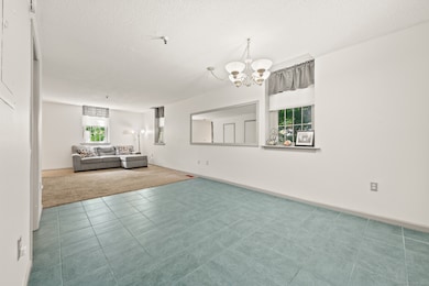 1 Russell St unit 11, Middletown, CT 06457 - photo 4