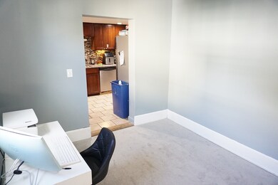 85 Beech St, Lowell, MA 01850 - photo 6