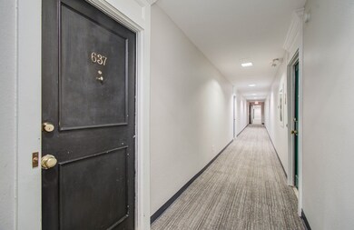 355 N Post Oak Ln unit 637, Houston, TX 77024 - photo 4