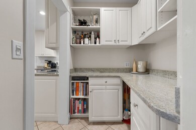 6 Parkway Rd unit 1, Brookline, MA 02445 - photo 7