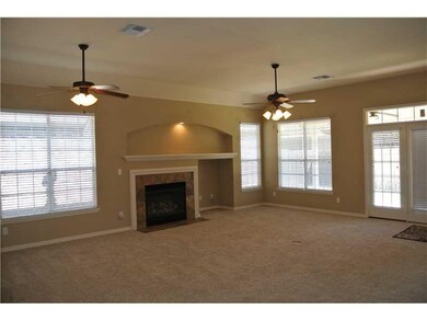Living Room. Nice open living room with switch on 