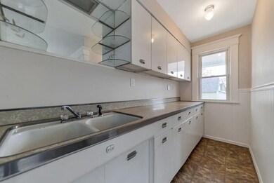 79 Silver St unit 81, Springfield, MA 01107 - photo 7