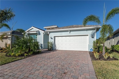 267 Tamarindo Ln, Naples, FL 34114 - photo 2