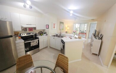 850 S Tamiami Trail unit 506, Sarasota, FL 34236 - photo 7