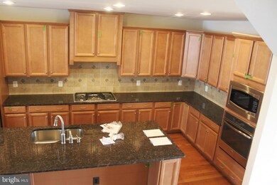 24659 Red Lake Terrace, Sterling, VA 20166 - photo 3