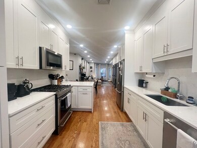 66 Falcon St unit 2, Boston, MA 02128 - photo 4