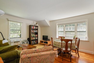 18 Brookside Park unit cottage, Greenwich, CT 06831 - photo 4