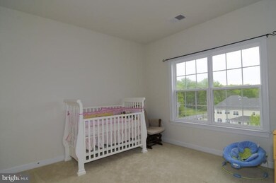 5016 Taylor Ln, Ellicott City, MD 21043 - photo 5