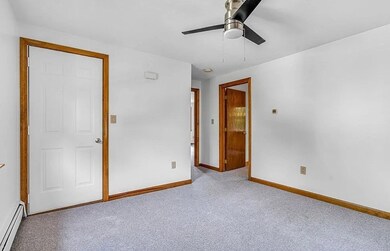 37 Winter St unit 2, Franklin, MA 02038 - photo 5