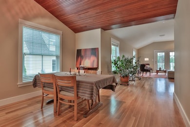 26 N Main St unit 3, Mont Vernon, NH 03057 - photo 7