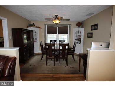 407 Marshfield Rd, Wilmington, DE 19803 - photo 4