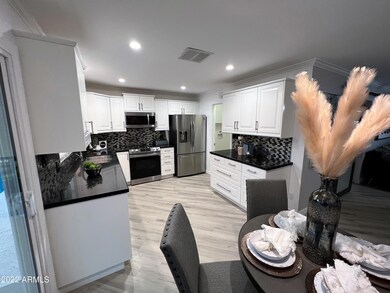 2023 W Posada Cir, Mesa, AZ 85202 - photo 7