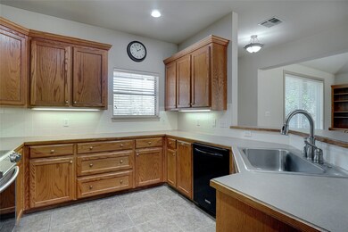 15060 Golf Dr, Whitney, TX 76692 - photo 5