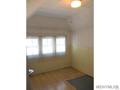 2nd Level Room Used As Office