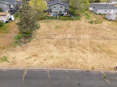 3 Adjoining SW Madras Lots