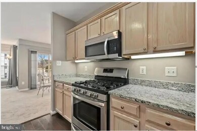 25300 Lake Mist Square unit 202, Chantilly, VA 20152 - photo 7