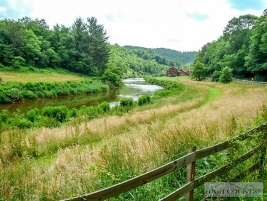 6822 Railroad Grade Rd, Todd, NC 28684 - photo 2