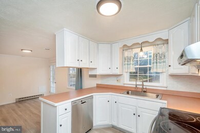 10683 Marsh Rd, Bealeton, VA 22712 - photo 6