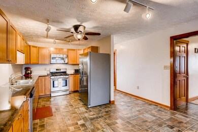 Great Kitchen!