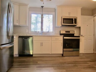 38 Hughey St unit 45, Nashua, NH 03064 - photo 4