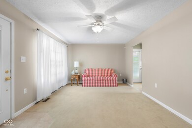 3042 Desoto Way, Columbus, IN 47203 - photo 5