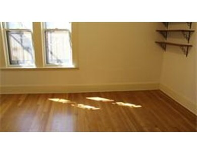 10 Shepard St unit 8, Cambridge, MA 02138 - photo 2