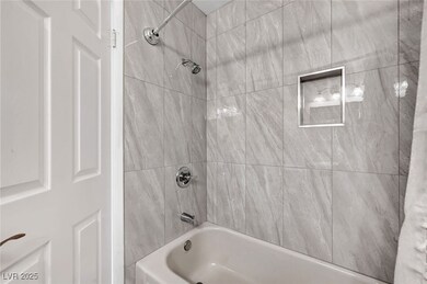Primary Bathroom 1 Shower/Tub Combo