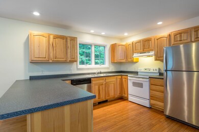 19 Eric Dr, Topsham, ME 04086 - photo 6