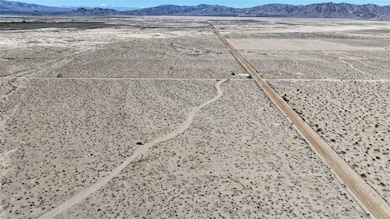 35999 Granite Rd, Lucerne Valley, CA 92356 - photo 4