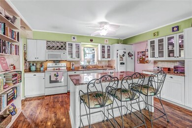 1003 Michigan Ave, Naples, FL 34103 - photo 3