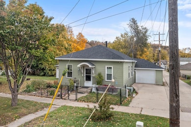 613 Potter St, Red Wing, MN 55066 - photo 2